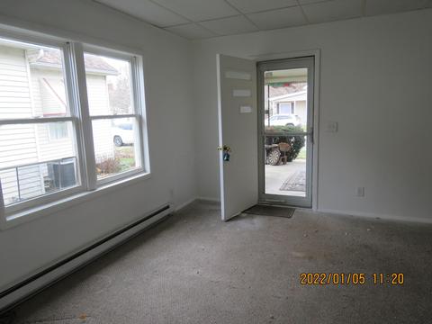 593 E Main St, Logan, OH 43138 photo 10