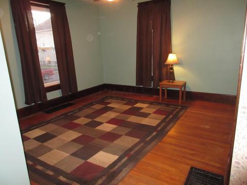 74 E Channel St, Newark, OH 43055 photo 6