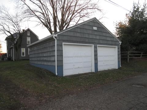 74 E Channel St, Newark, OH 43055 photo 4