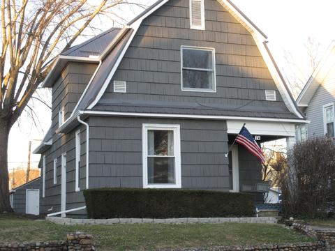 74 E Channel St, Newark, OH 43055 photo 3