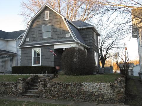 74 E Channel St, Newark, OH 43055 photo 2