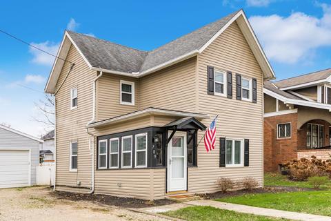 709 W Main St, Hebron, OH 43025 photo 6