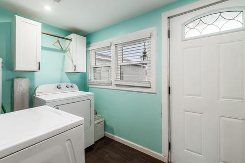 709 W Main St, Hebron, OH 43025 photo 16