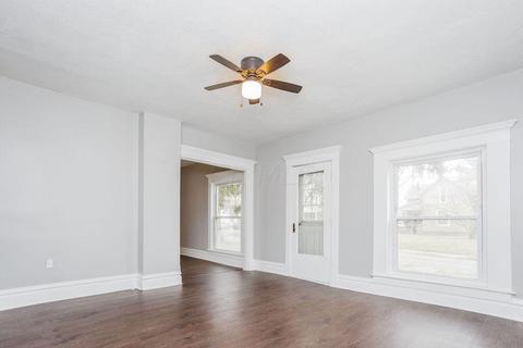 90 E Jersey St, Johnstown, OH 43031 photo 5