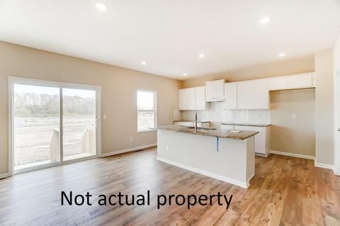 4297 Holstein Dr, Obetz, OH 43207 photo 11