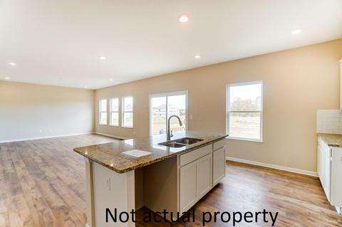 4297 Holstein Dr, Obetz, OH 43207 photo 12