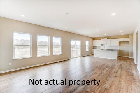4297 Holstein Dr, Obetz, OH 43207 photo 8