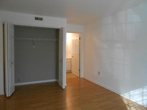 5532 Garden Rdg, Columbus, OH 43228 photo 14
