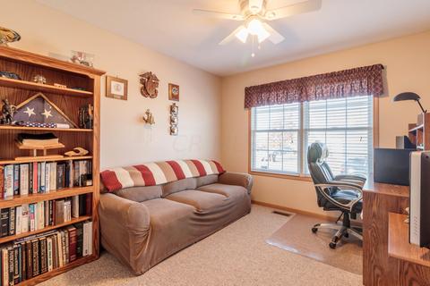 80 Salinger Dr, Lithopolis, OH 43136 photo 3