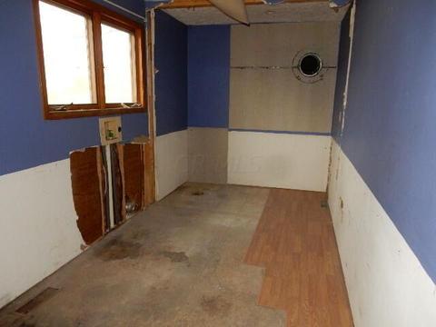92 E 6th St, Fredericktown, OH 43019 photo 12
