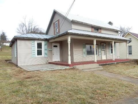 92 E 6th St, Fredericktown, OH 43019 photo 1