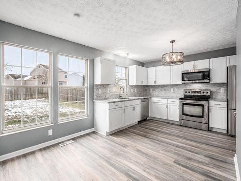 1237 Eagle View Dr, Columbus, OH 43228 photo 11