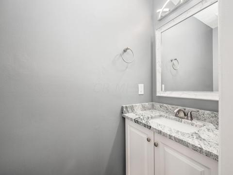 1237 Eagle View Dr, Columbus, OH 43228 photo 17