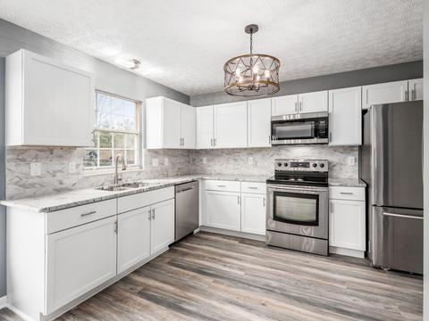 1237 Eagle View Dr, Columbus, OH 43228 photo 10