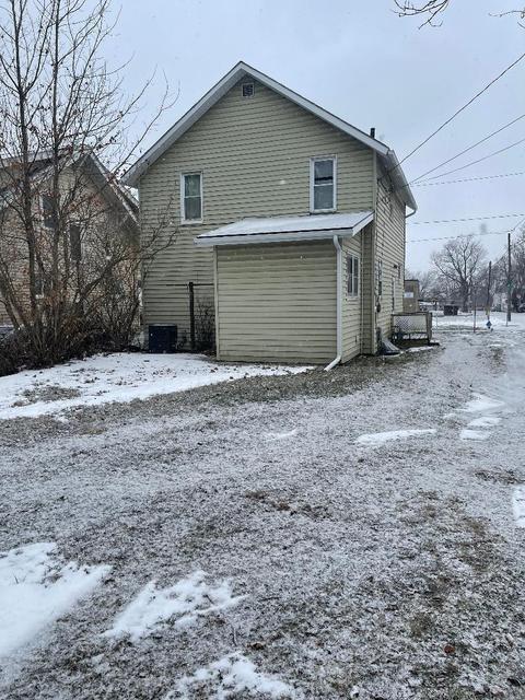 564 Oak St, Marion, OH 43302 photo 2