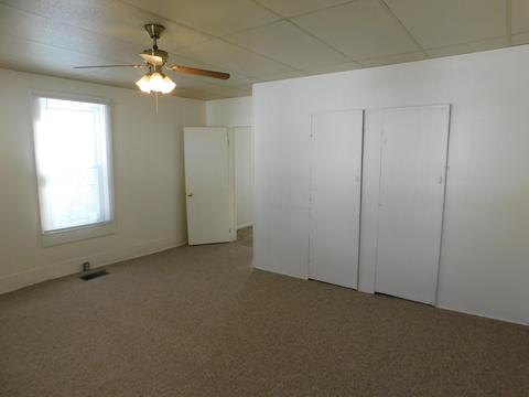 747 3rd St, Logan, OH 43138 photo 8