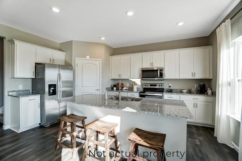 4273 Holstein Dr, Obetz, OH 43207 photo 9