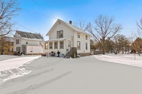 622 Spangler St, Willard, OH 44890 photo 2