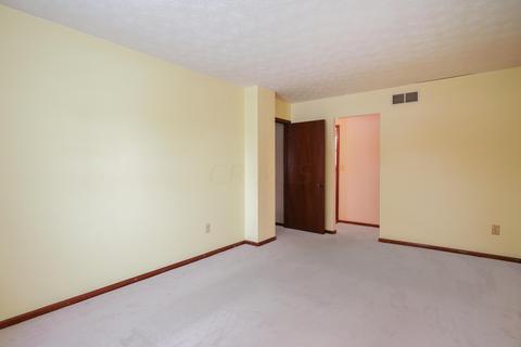5407 Roscommon Rd, Dublin, OH 43017 photo 23