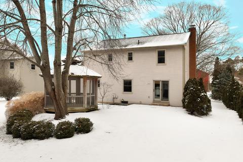 5407 Roscommon Rd, Dublin, OH 43017 photo 2