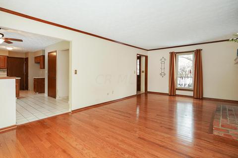 5407 Roscommon Rd, Dublin, OH 43017 photo 9