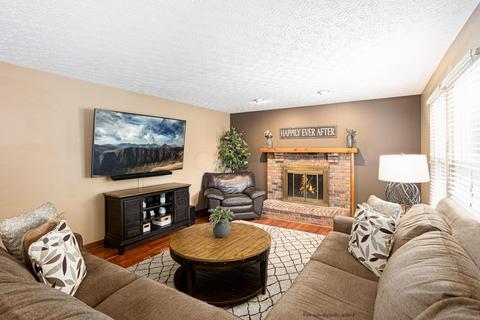 2136 Sutter Pkwy, Dublin, OH 43016 photo 11