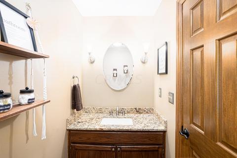 2136 Sutter Pkwy, Dublin, OH 43016 photo 21