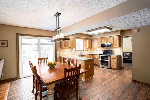 2136 Sutter Pkwy, Dublin, OH 43016 photo 9