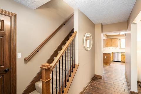 2136 Sutter Pkwy, Dublin, OH 43016 photo 3