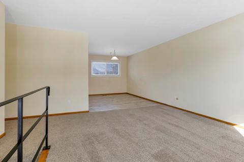 1921 Woodcrest Rd, Columbus, OH 43232 photo 8