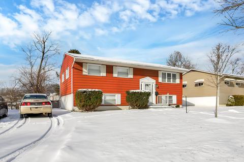 1921 Woodcrest Rd, Columbus, OH 43232 photo 3