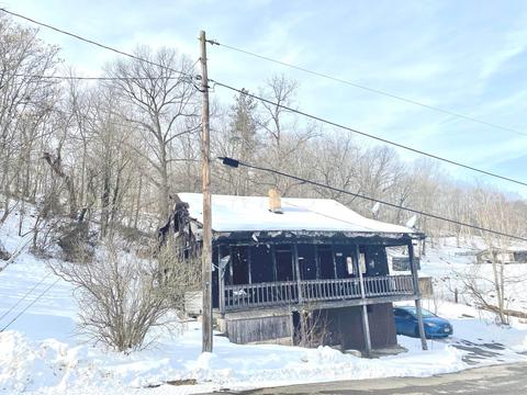 167 Lenert St, Corning, OH 43730 photo 1