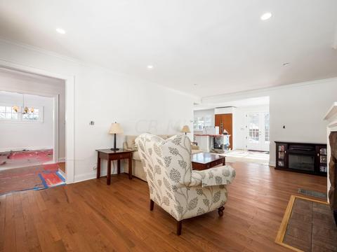 1908 N Devon Rd, Columbus, OH 43212 photo 10