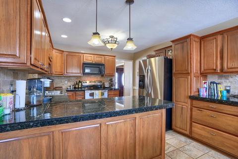 1651 Atwater Ave, Circleville, OH 43113 photo 15