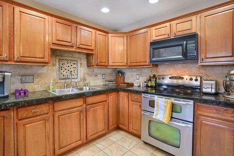 1651 Atwater Ave, Circleville, OH 43113 photo 11