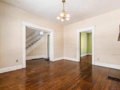 355 S Eureka Ave, Columbus, OH 43204 photo 5