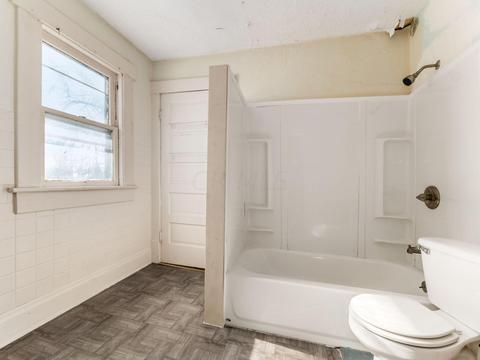 355 S Eureka Ave, Columbus, OH 43204 photo 24