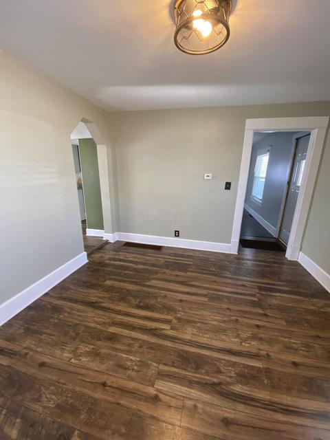 846 E Chestnut St, Lancaster, OH 43130 photo 4