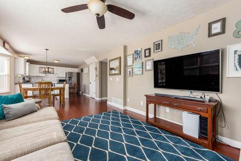 756 Bledsoe Dr, Galloway, OH 43119 photo 5