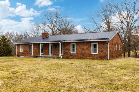 6832 State Route 56 E, Circleville, OH 43113 photo 1