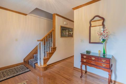 5228 Forest Run Dr, Dublin, OH 43017 photo 4