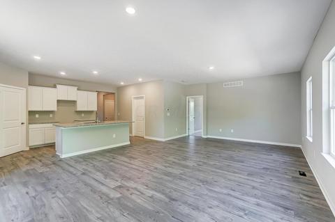 261 Crestview Ct, Pickerington, OH 43147 photo 9