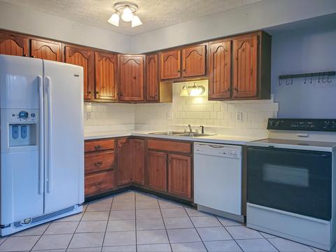 138 Maple Ave, Jackson, OH 45640 photo 5