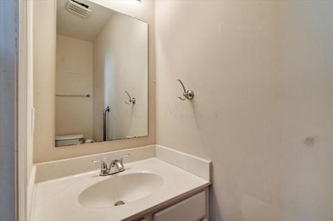 5715 Stevens Dr, Orient, OH 43146 photo 9