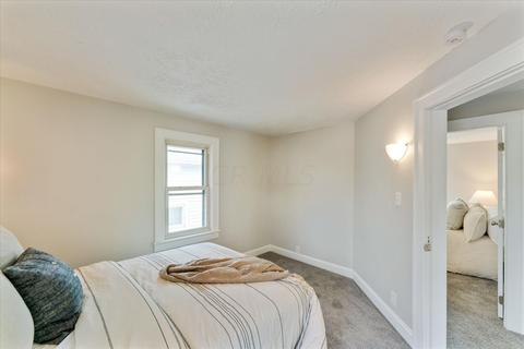 1322 E Kossuth St, Columbus, OH 43206 photo 20