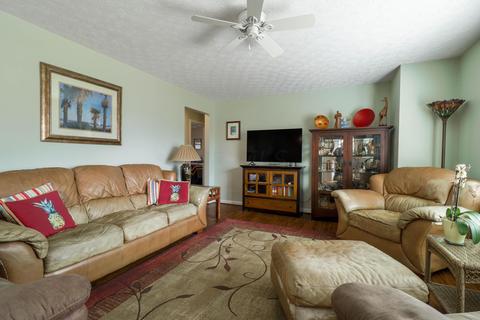 116 Parkview Ave, Circleville, OH 43113 photo 10