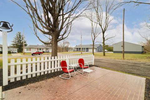 128 Parkview Ave, Circleville, OH 43113 photo 6