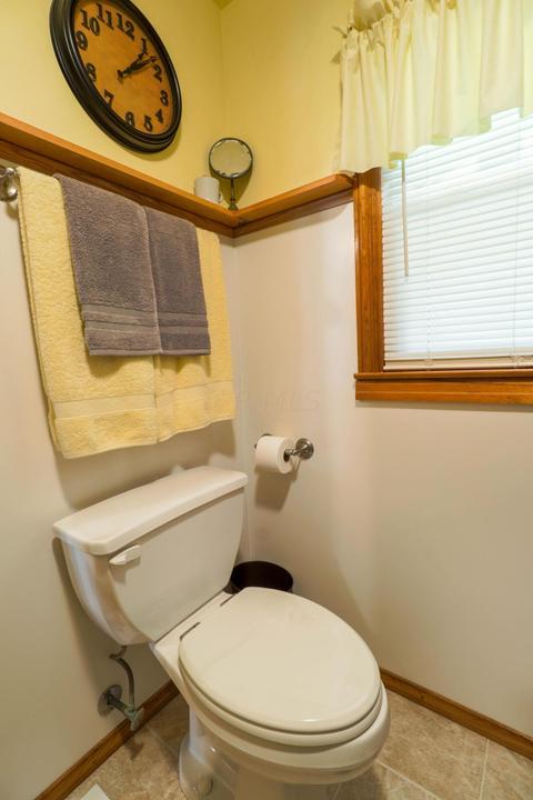 128 Parkview Ave, Circleville, OH 43113 photo 23