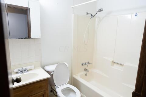 2085 Ottawa Dr, Circleville, OH 43113 photo 18