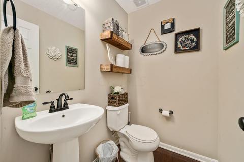 4964 Grimm Dr, Lockbourne, OH 43137 photo 6